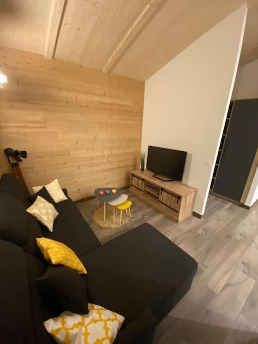 Gite Chalet, Au Doubs Logis Pierrefontaine-les-Varans المظهر الخارجي الصورة